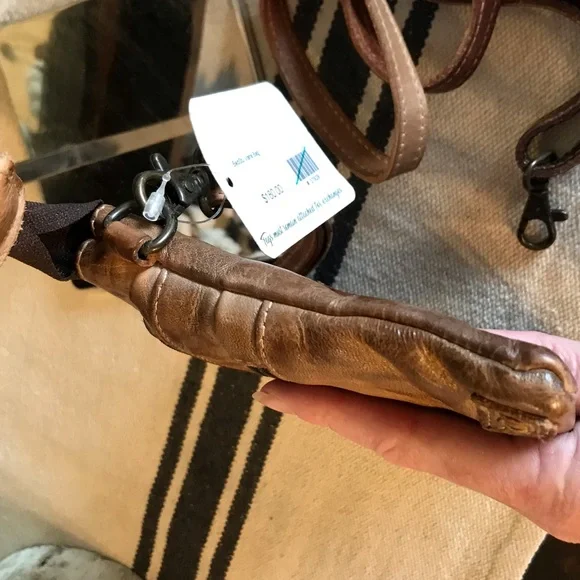 NWT Bed Stu Leather Viana Crossbody Belt Bag Wristlet Cafe Latte MSRP $180 - Picture 10 of 13